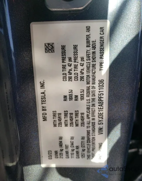 2023 Tesla Model 3 z USA, uszkodzony, nr VIN 5YJ3E1EA8PF511036